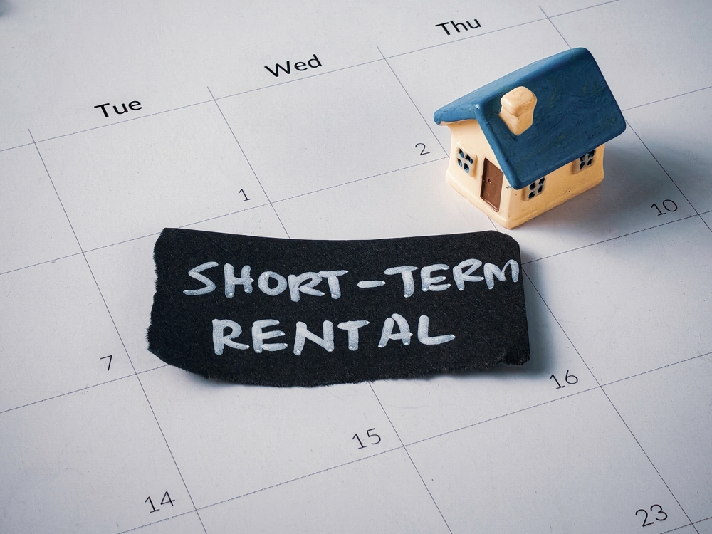 Best direct booking software for STR owners 2026